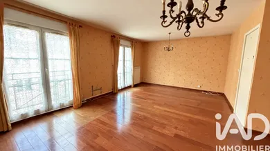 Apartment in Melun (77000)