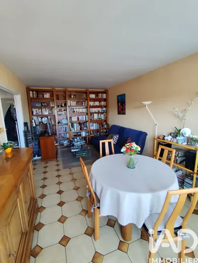 Apartment in Écouen (95440)