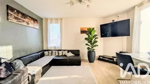 Immeuble à Saint-Denis (93200)