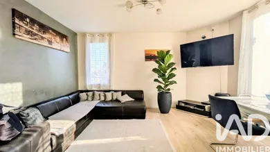 Immeuble à Saint-Denis (93200)