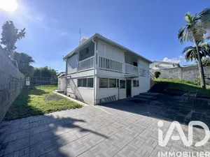 House in Sainte-Marie (97438)