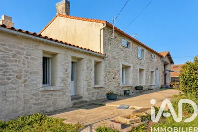 Maison à Saint-Mathurin (85150)