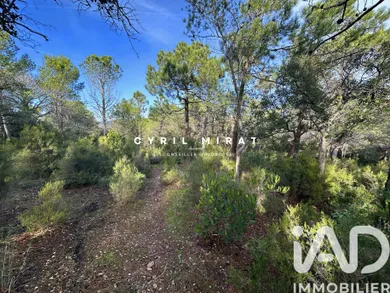 Land in Six-Fours-les-Plages (83140)