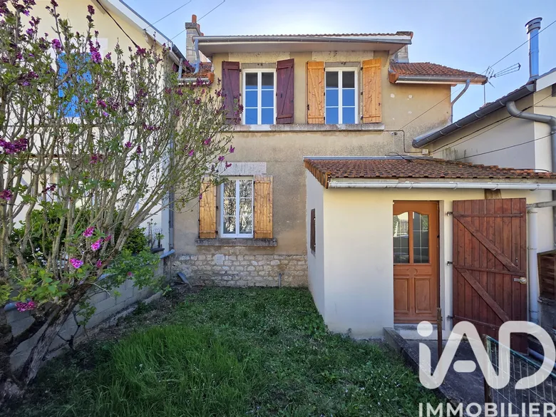 Maison 3 pièces 75 m² · à Angoulême · 75 m² · 126 000 €