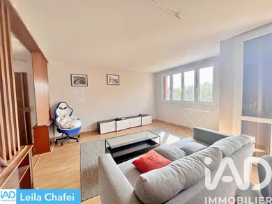 Apartment in Chilly-Mazarin (91380)