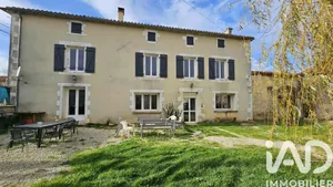 Maison de village à Saint-Ciers-sur-Bonnieure (16230)