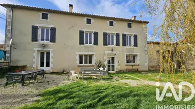 Maison de village à Saint-Ciers-sur-Bonnieure (16230)
