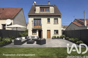 Maison traditionnelle à Arnouville (95400)