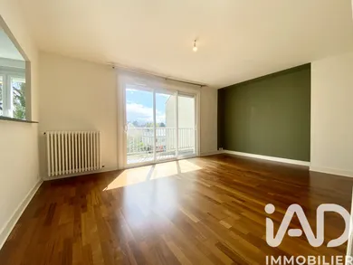 Apartment in Saint-Avertin (37550)