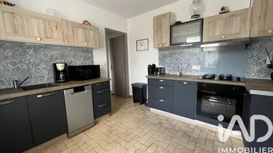 Traditional house in Mauzé-sur-le-Mignon (79210)