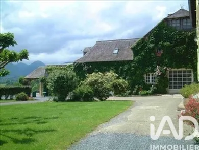 Domain in Aramits (64570)