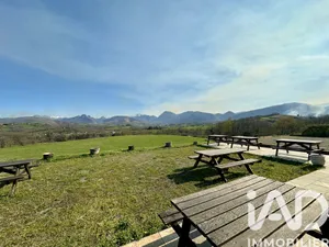 Domain in Aramits (64570)