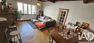 Maison de village à Saint-Bonnet-près-Riom (63200)