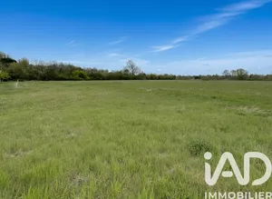 Terrain à bâtir à Lafox (47240)