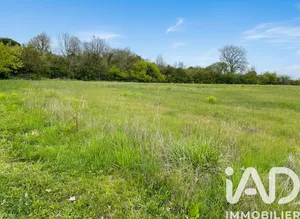 Terrain à bâtir à Lafox (47240)