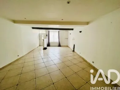 Townhouse in Nemours (77140)