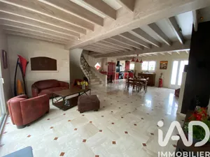 Maison à Saint-Loubès (33450)