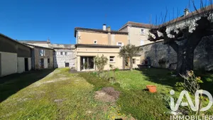 House in Barbezieux-Saint-Hilaire (16300)