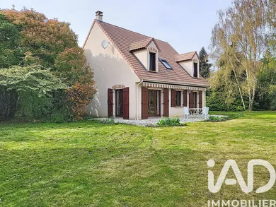House in Mandres-les-Roses (94520)
