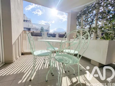 Apartment in Gennevilliers (92230)