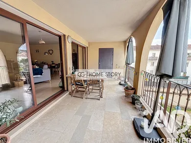 Appartement à Sanary-sur-Mer (83110)