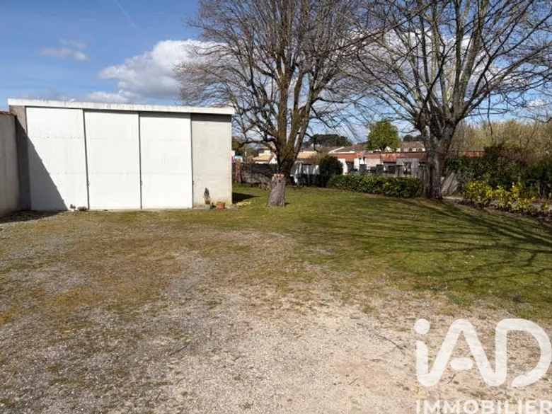 Terrain à Cestas (33610) · 172 000 €