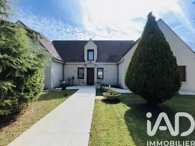 Maison d'architecte à Buthiers (77760)