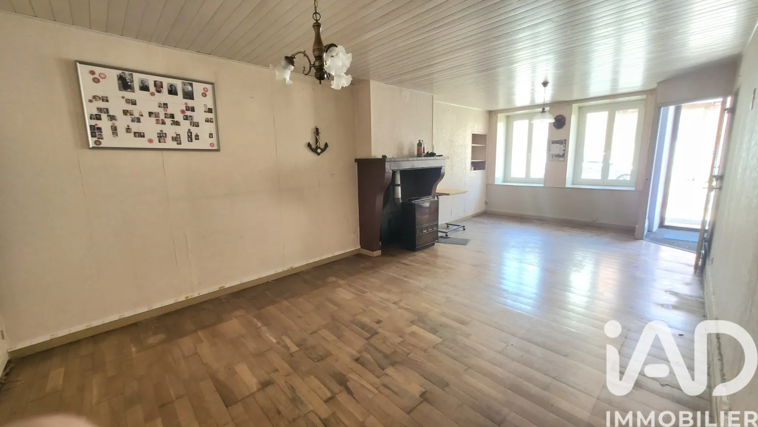 Vente maison à Châteauvillain (52120) : maison 3 pièces 106 m² — 2
