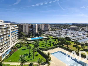 Appartement à Mandelieu-la-Napoule (06210)