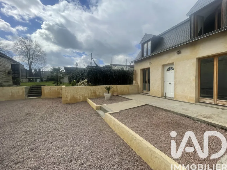 Maison 7 pièces 139 m² · à Les Ulmes · 139 m² · 238 500 €
