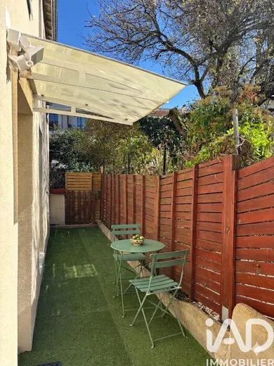 Apartment in Suresnes (92150)