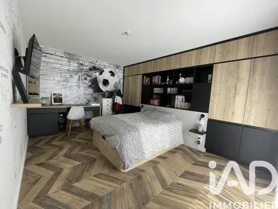 Architectural house in Dompierre-sur-Mer (17139)