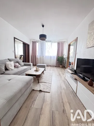 Apartment in Tourcoing (59200)