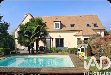 House in Neauphle-le-Vieux (78640)