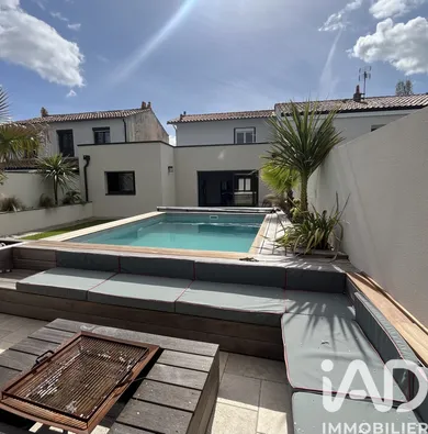 House in Lagord (17140)