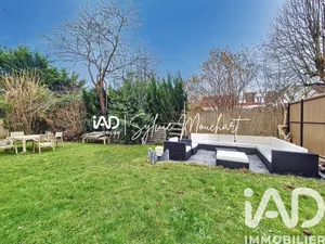 Maison à Les Clayes-sous-Bois (78340)