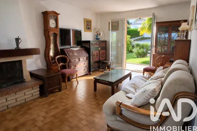 Detached house in Pont-sur-Yonne (89140)