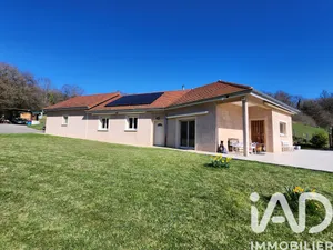 Maison traditionnelle à Valromey-sur-Séran (01260)