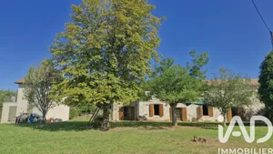 Maison de campagne à Pessac-sur-Dordogne (33890)