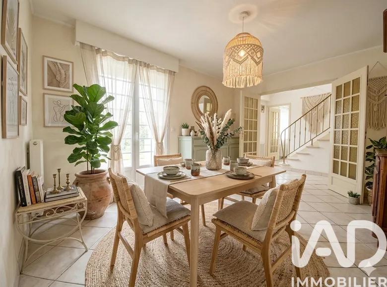 Maison 4 pièces 92 m² · à Auray · 92 m² · 355 500 €