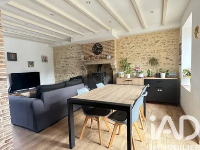 Maison à Landeronde (85150)