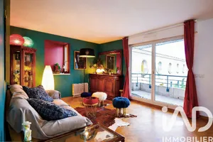 Apartment in Issy-les-Moulineaux (92130)