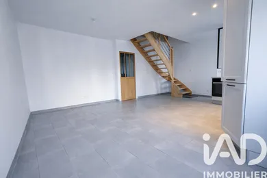 Townhouse in Messas (45190)