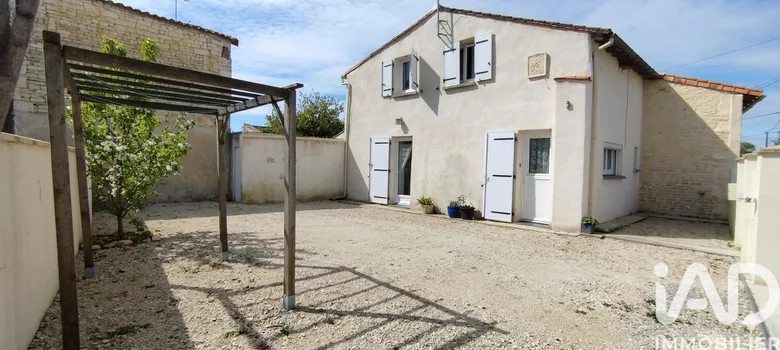 Maison 4 pièces 120 m² · à Couture-d'Argenson · 120 m² · 97 000 €