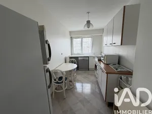 Apartment in Viry-Châtillon (91170)