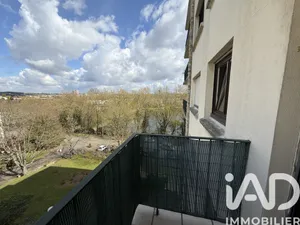 Apartment in Viry-Châtillon (91170)