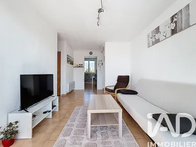 Apartment in Toulon (83000)