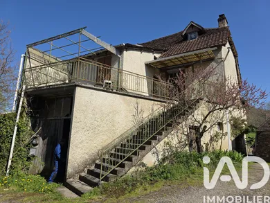 Maison de village à Gagnac-sur-Cère (46130)