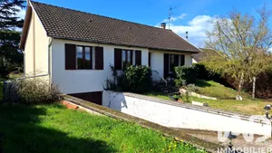 Traditional house in Sorel-Moussel (28260)
