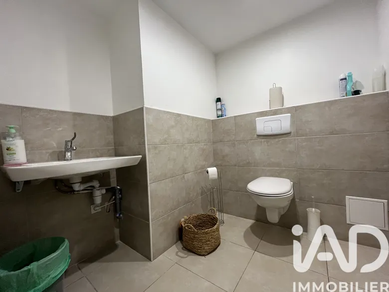 Appartement 4 pièces 84 m² · à Bagnols-sur-Cèze · 84 m² · 128 000 €